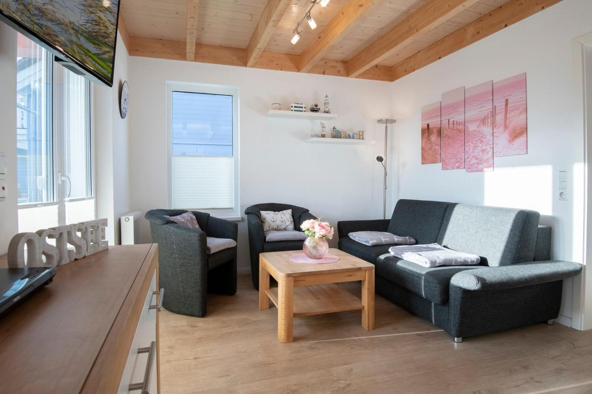 Seepark Suessau Ferienhaus Seerose 3 Exterior foto